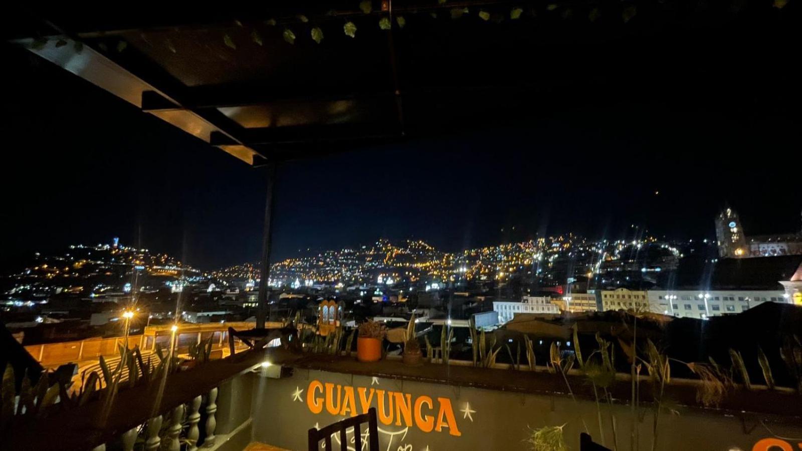 Hostal La Guayunga Rooftop Quito Exterior foto