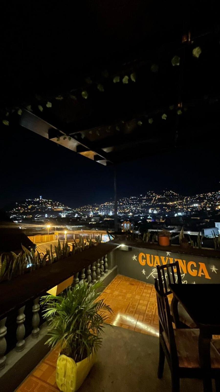 Hostal La Guayunga Rooftop Quito Exterior foto
